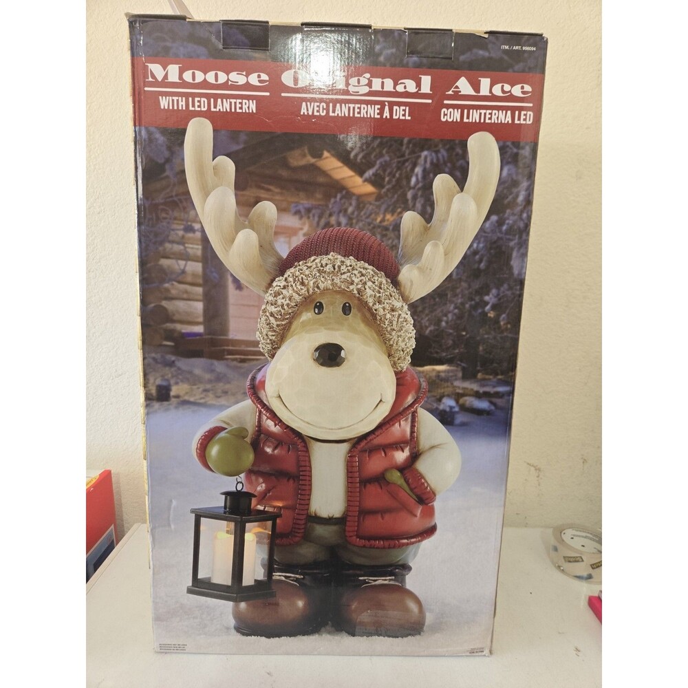Costco -NEW- Moose Original Alce With Working Lantern Door Greeter. Rare X-Mas